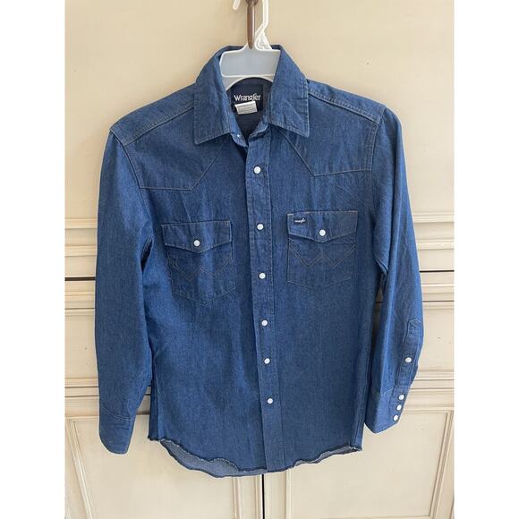Vintage Wrangle Women’s Pearl Snap Blue Denim Button Down Western Top‎ 14.5x32 - Picture 1 of 5